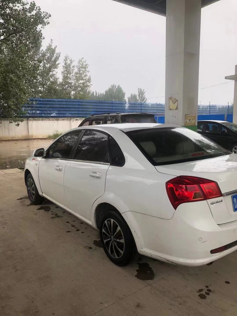 枣庄16年别克凯越7