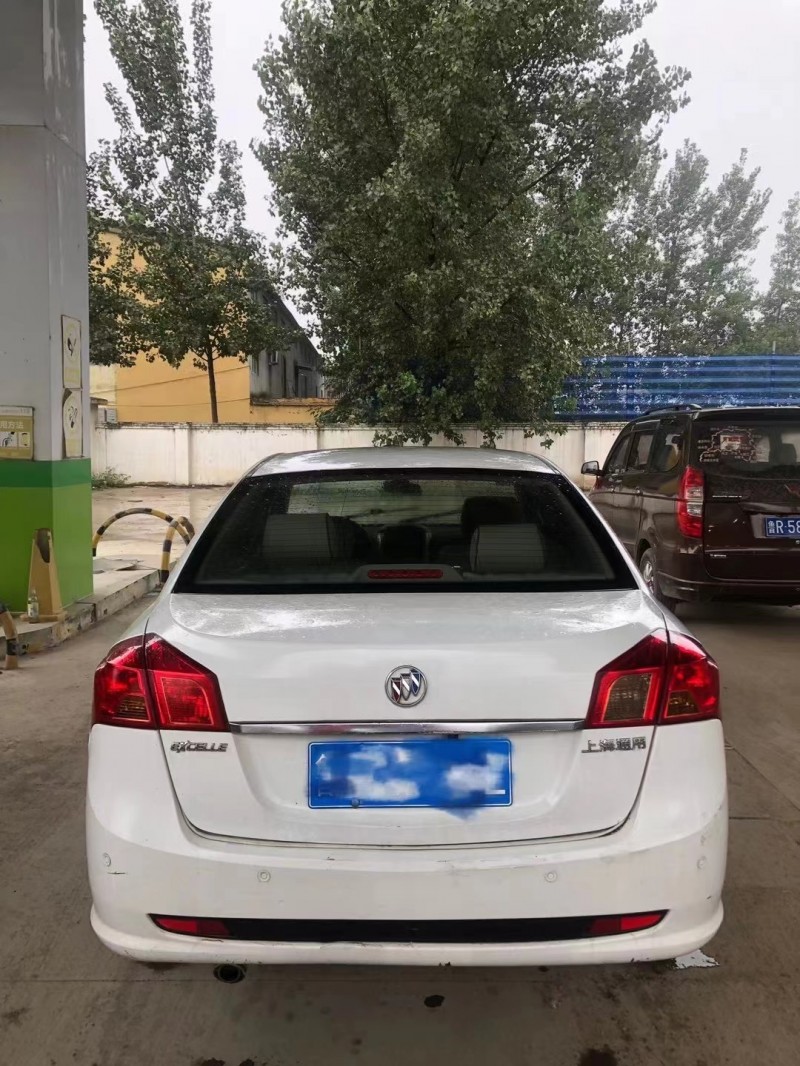 枣庄16年别克凯越9