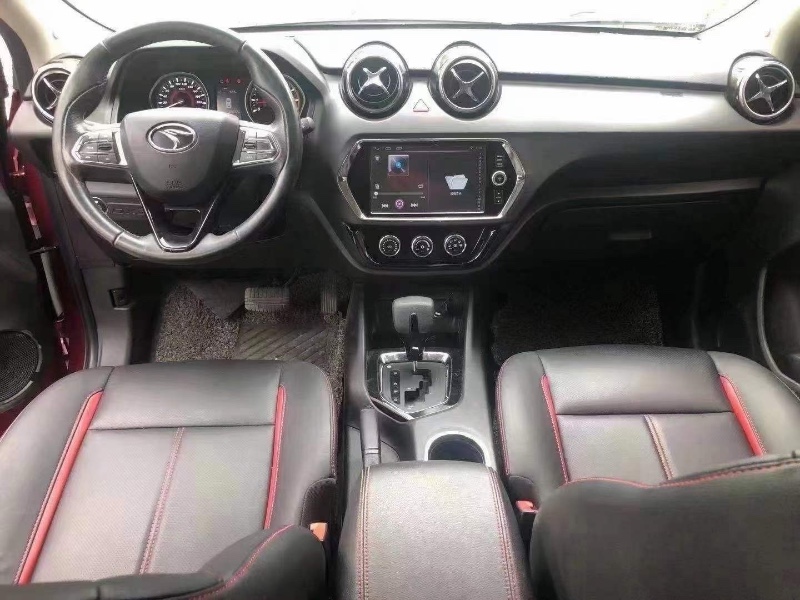 成都17年东南汽车DX36