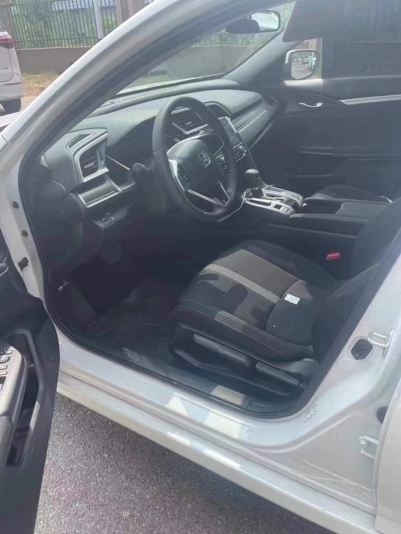 潍坊21年本田思域5