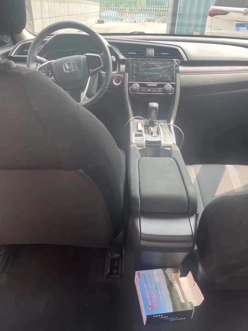 潍坊21年本田思域4