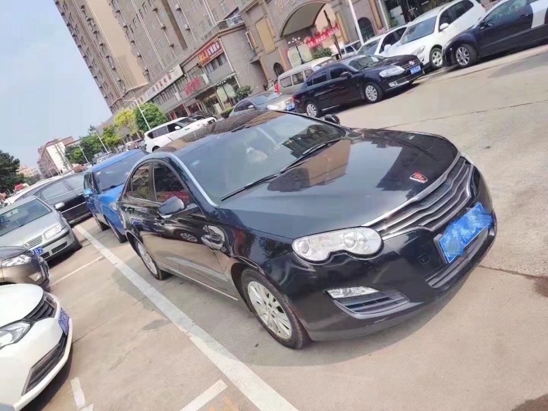 鄭州16年榮威5502