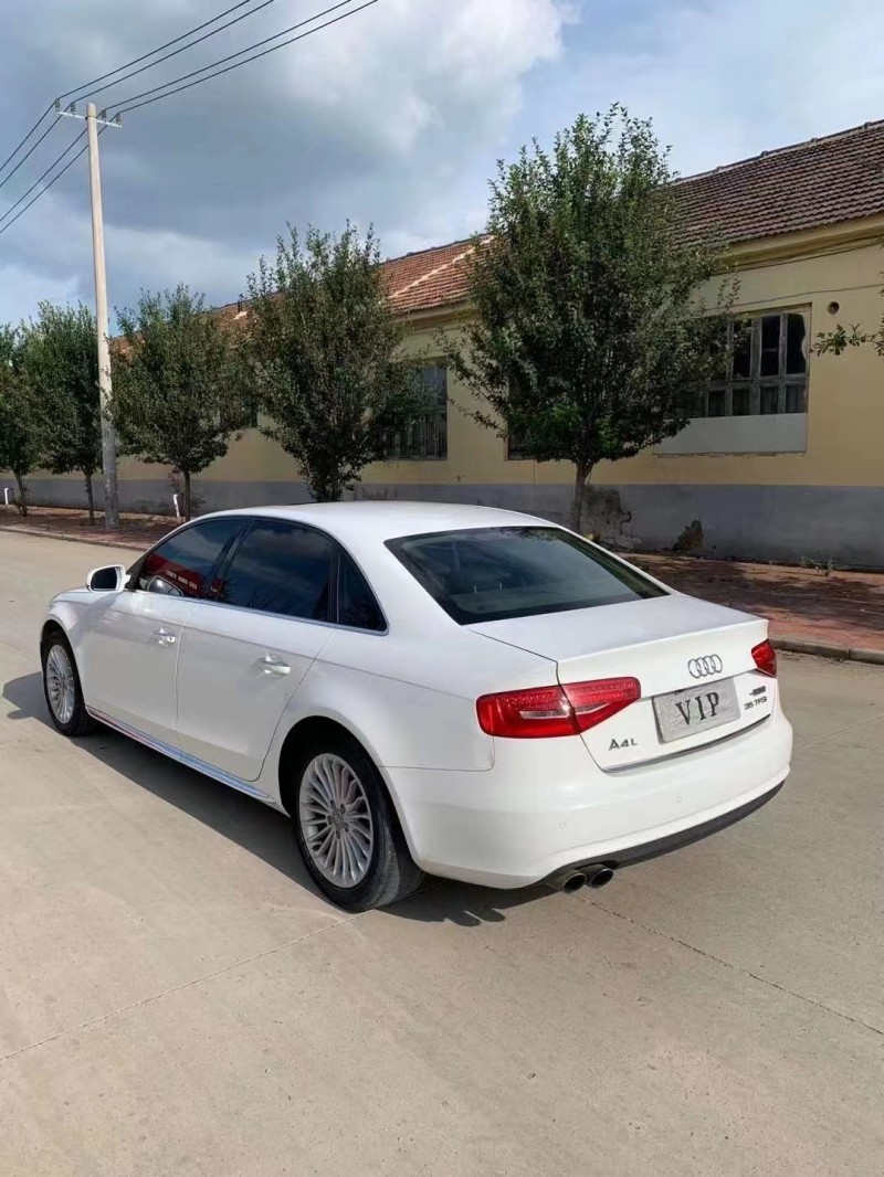 潍坊16年奥迪A4L7