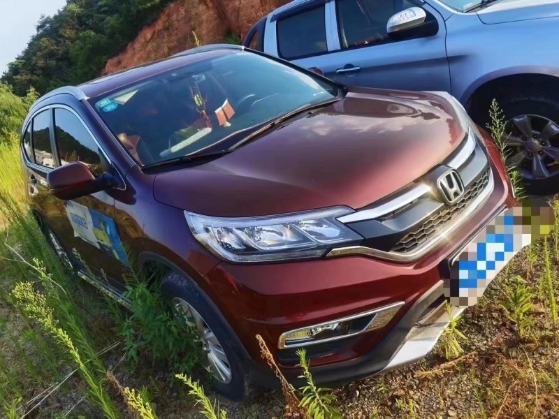 上饒17年本田CR-V1