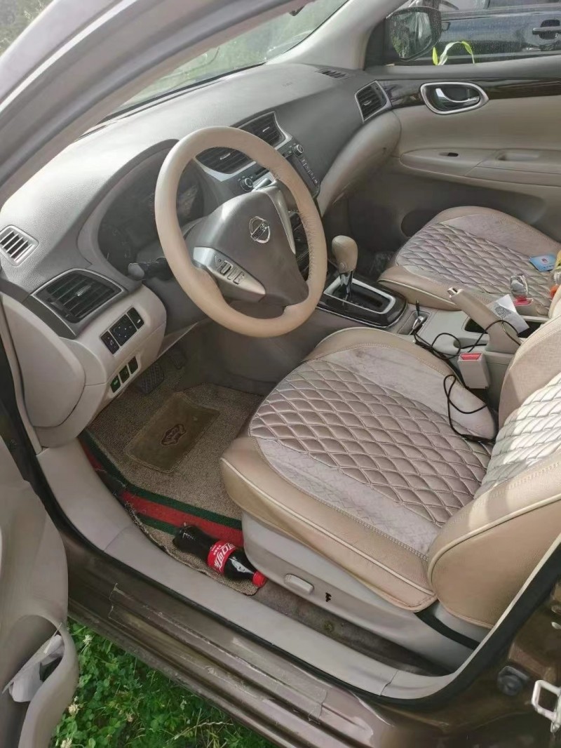 貴陽13年日產軒逸3