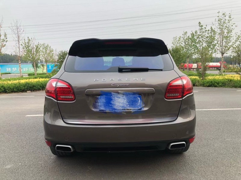 滄州13年保時捷卡宴8