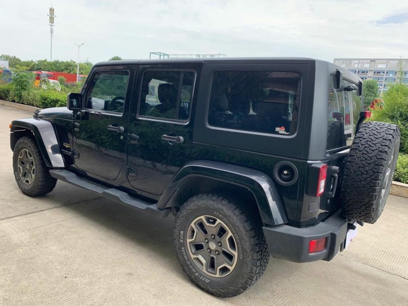 北京13年Jeep牧馬人9