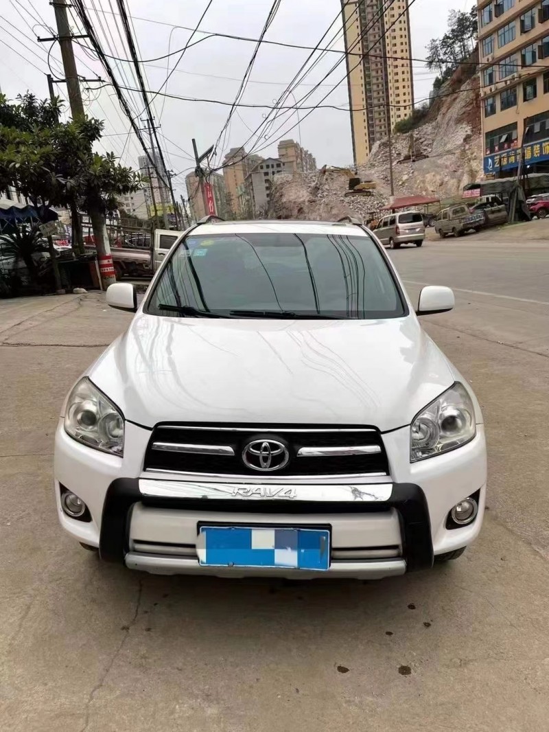 株洲11年豐田RAV41