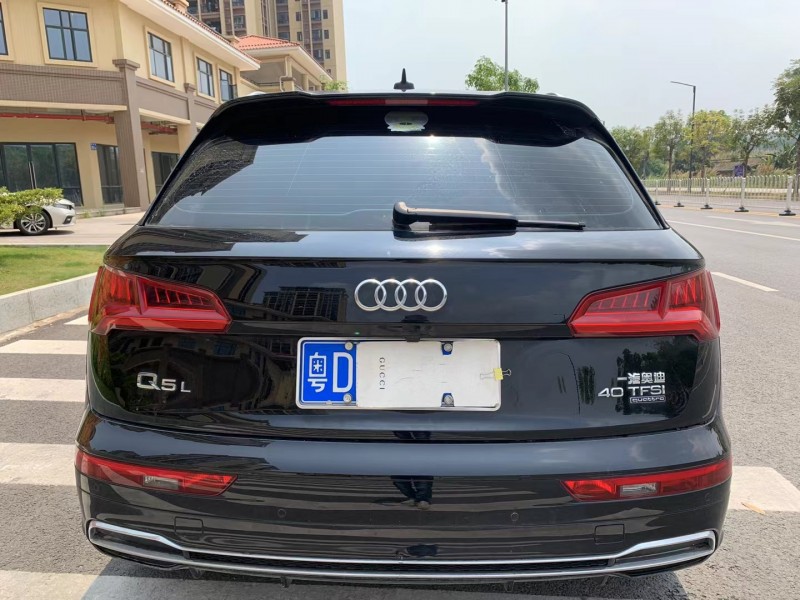 广州19年奥迪Q59