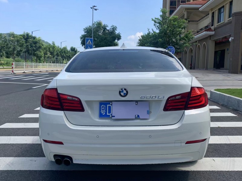 广州13年宝马5系9