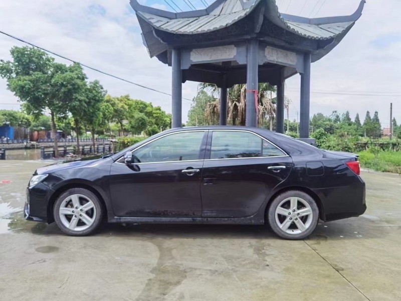 溫州13年豐田凱美瑞3