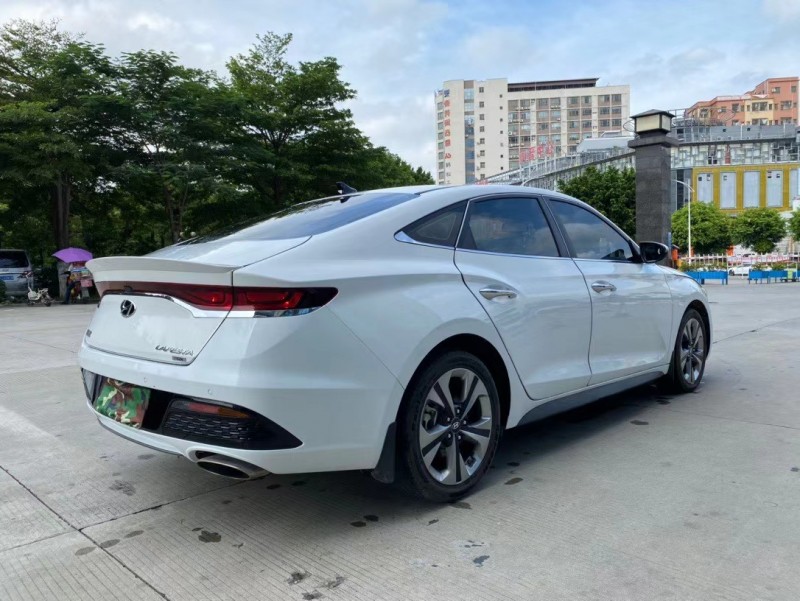 东莞20年现代菲斯塔8