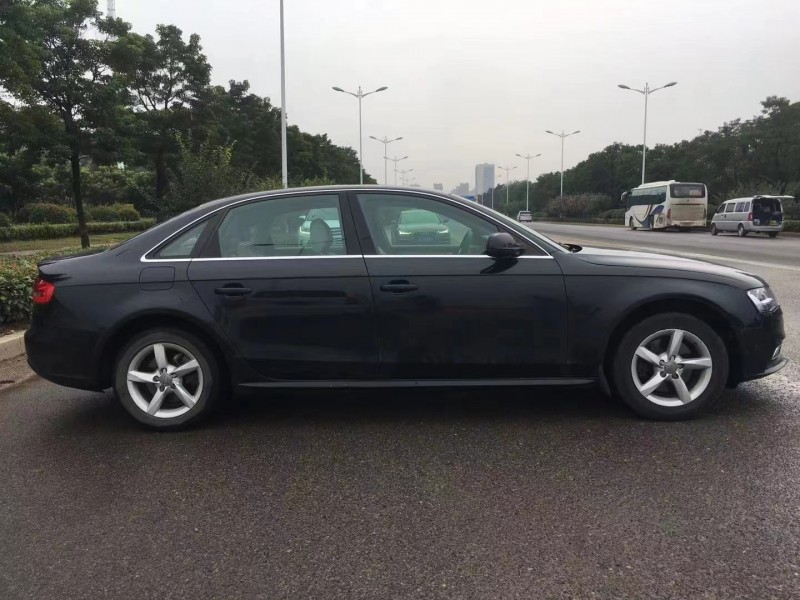 徐州14年奥迪A4L7