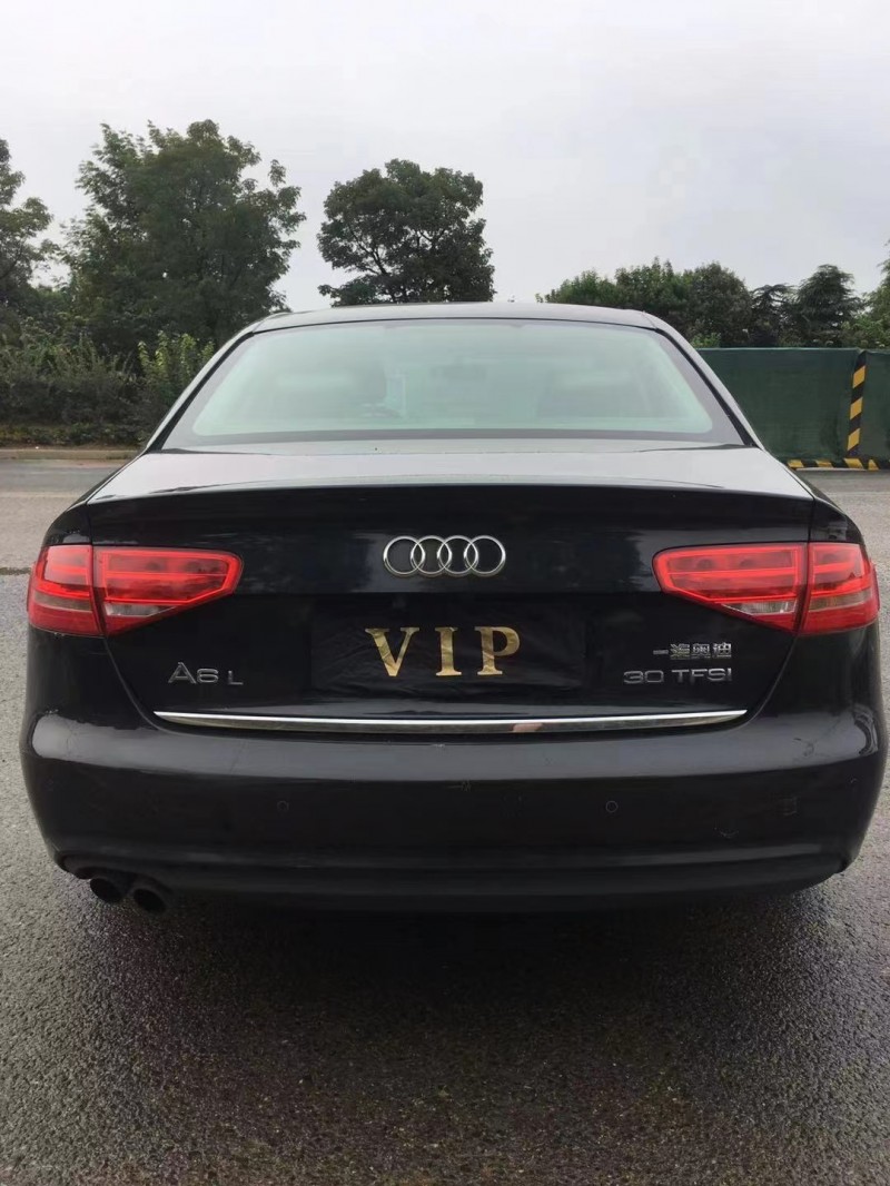 徐州14年奥迪A4L9