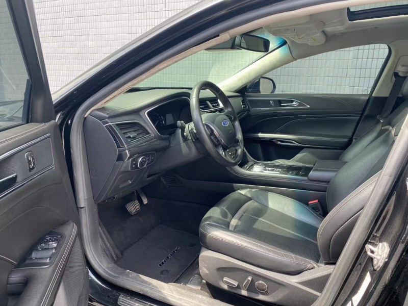 广州17年福特金牛座8