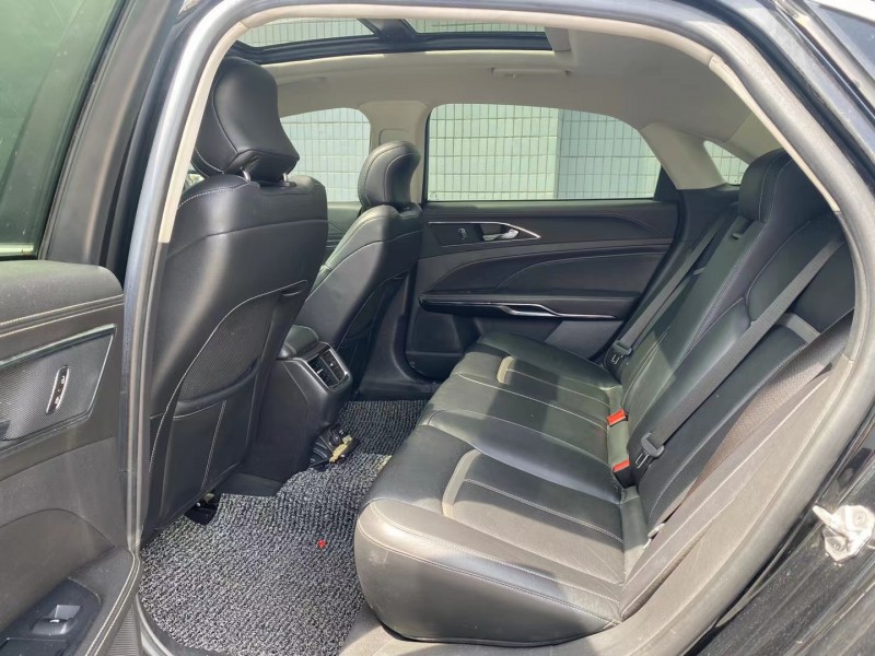 广州17年福特金牛座9