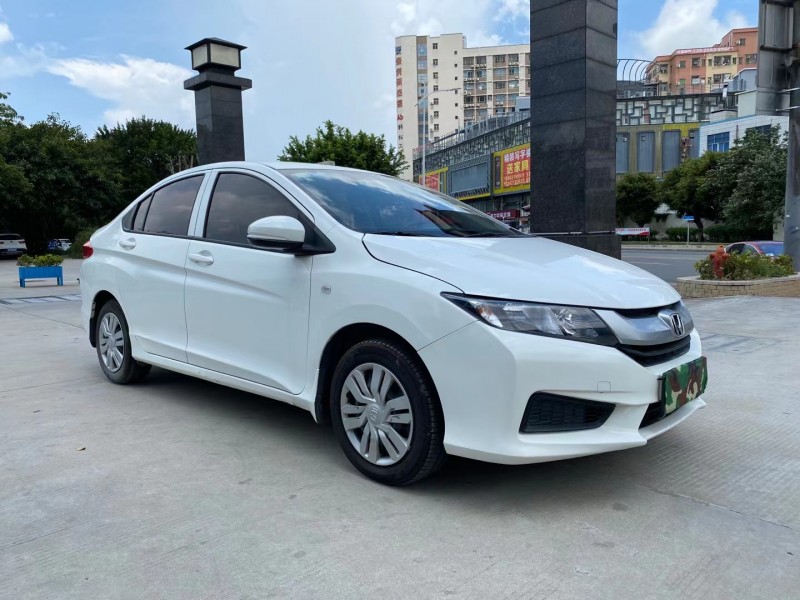 东莞17年本田锋范5