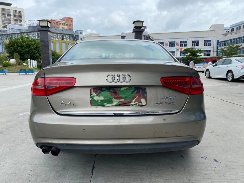 东莞13年奥迪A4L9
