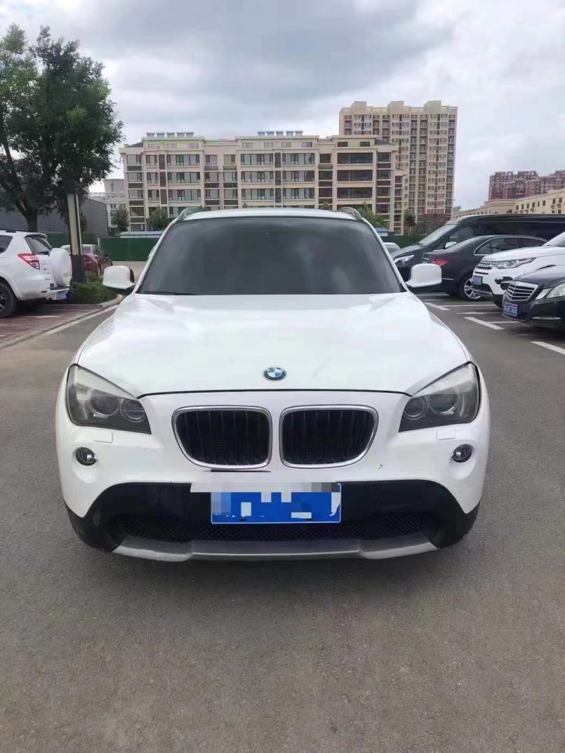 济宁12年宝马X11