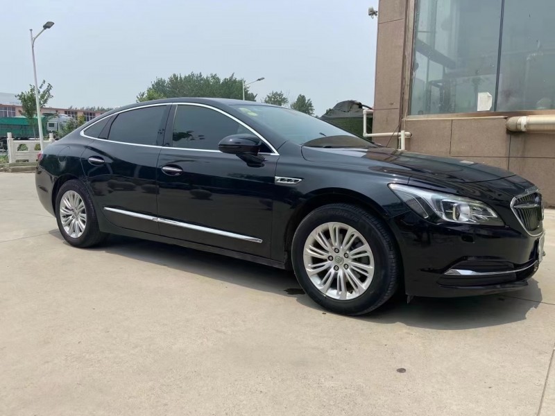 徐州16年别克君越2