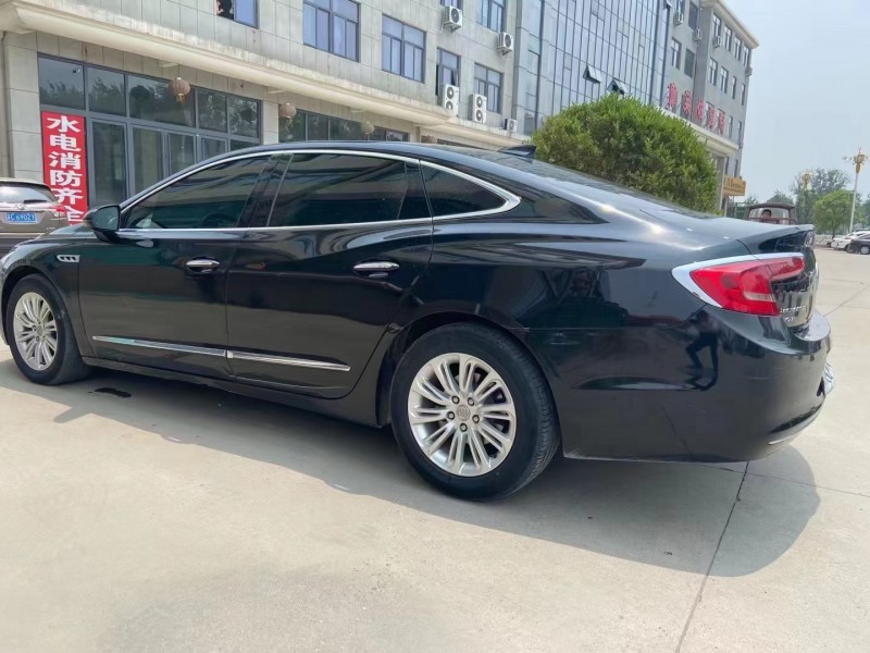 徐州16年别克君越7