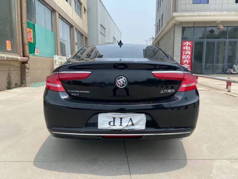 徐州16年别克君越9