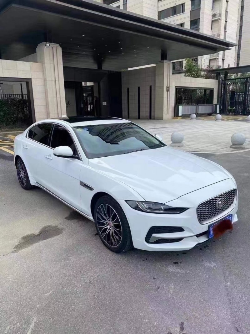 蘇州20年捷豹XE2