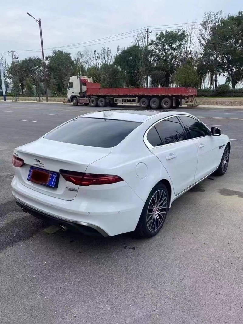 蘇州20年捷豹XE7