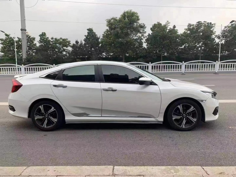 潍坊16年本田思域7