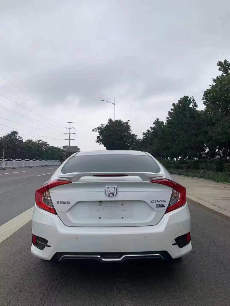 潍坊16年本田思域9