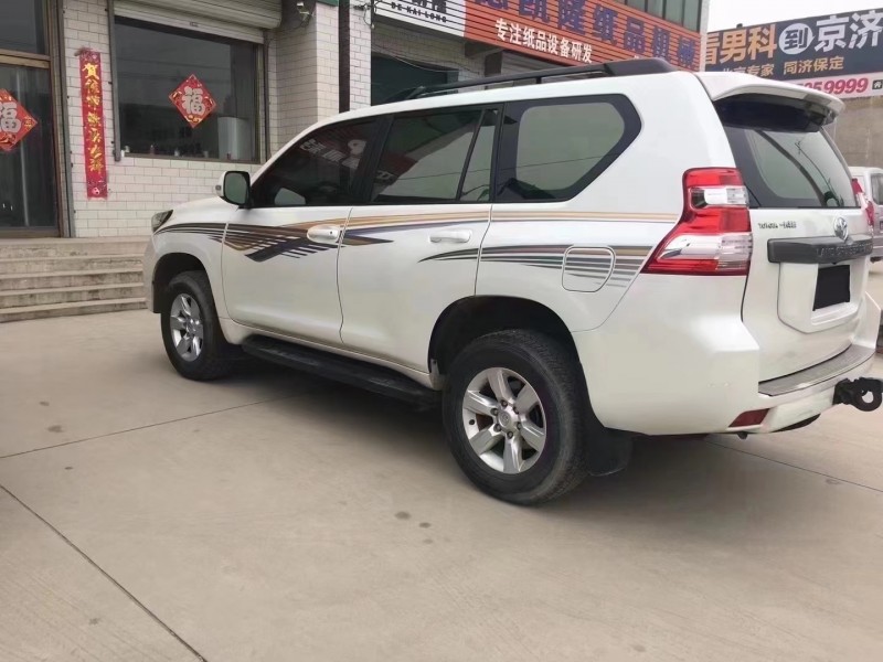 保定17年丰田普拉多8