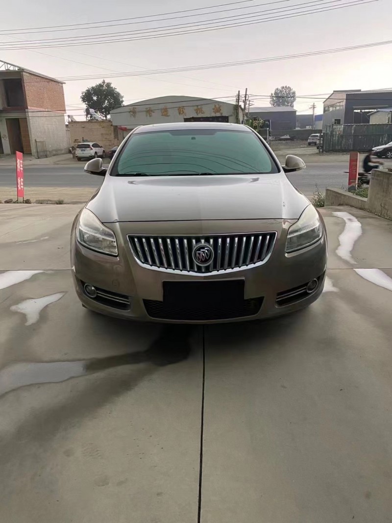 保定11年别克君威1