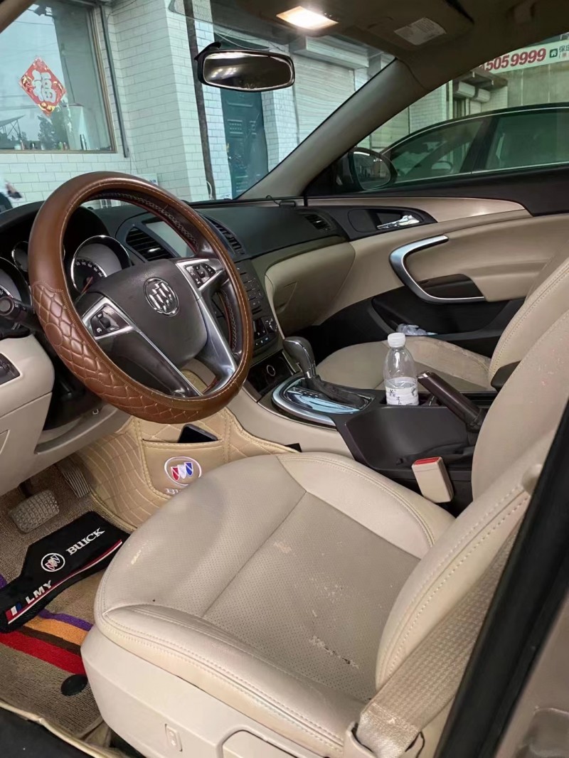 保定11年别克君威4