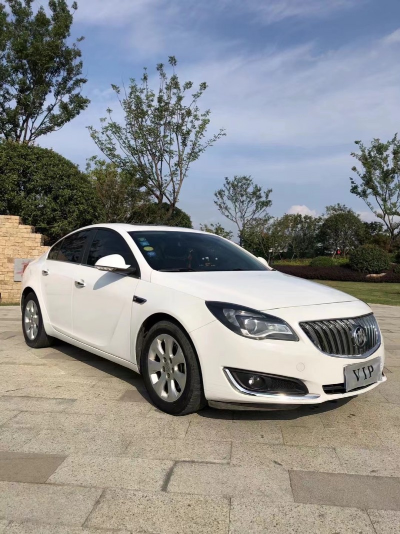 枣庄15年别克君威3