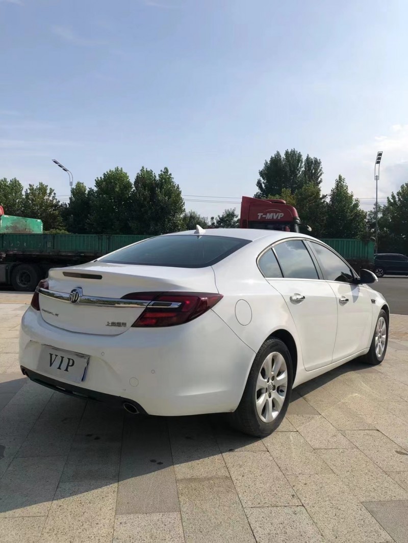 枣庄15年别克君威8