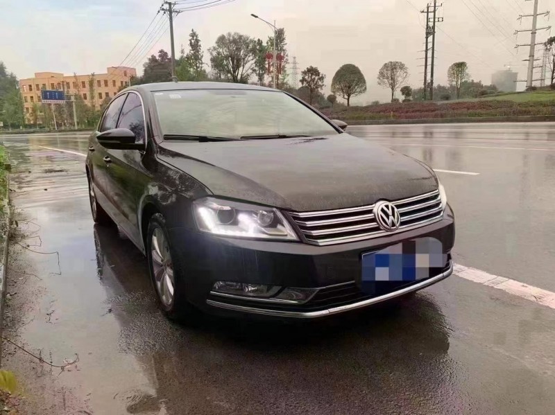 武汉13年大众迈腾1