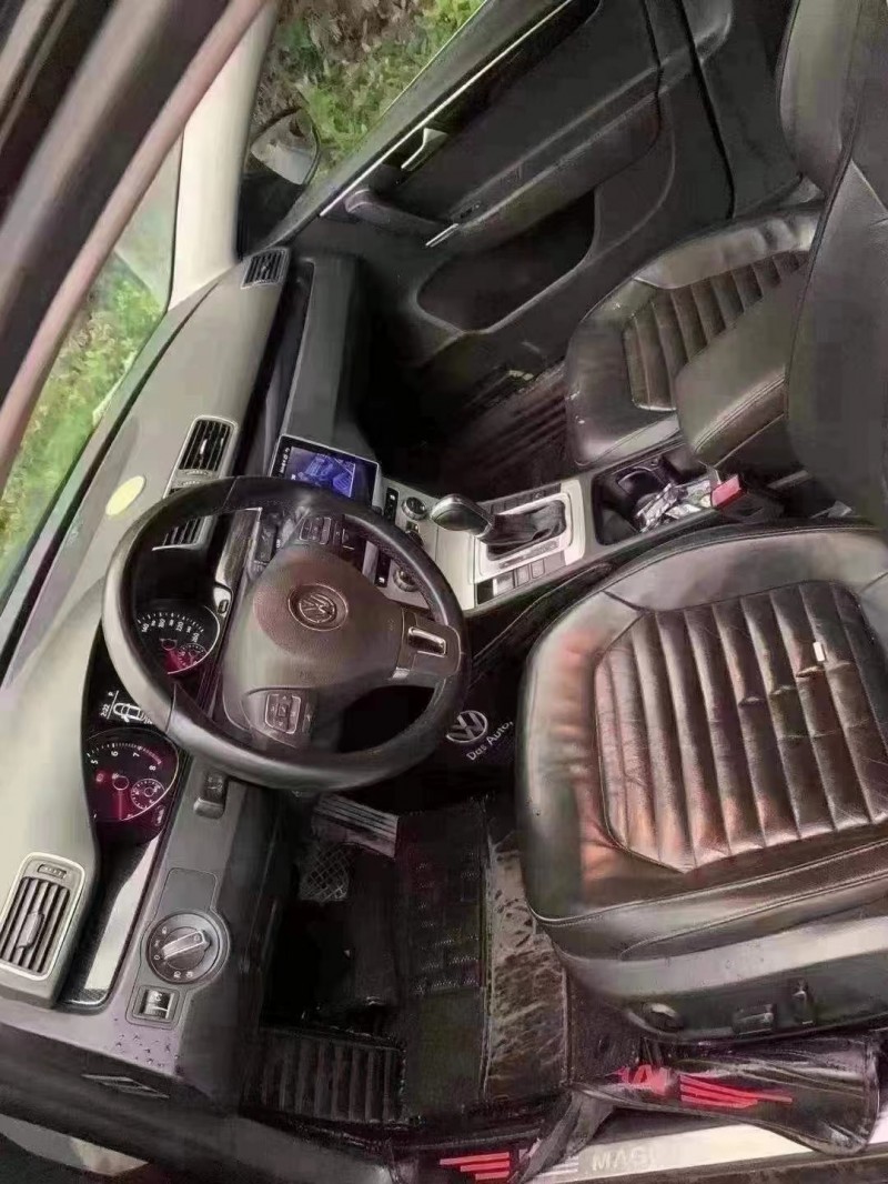 武汉13年大众迈腾3