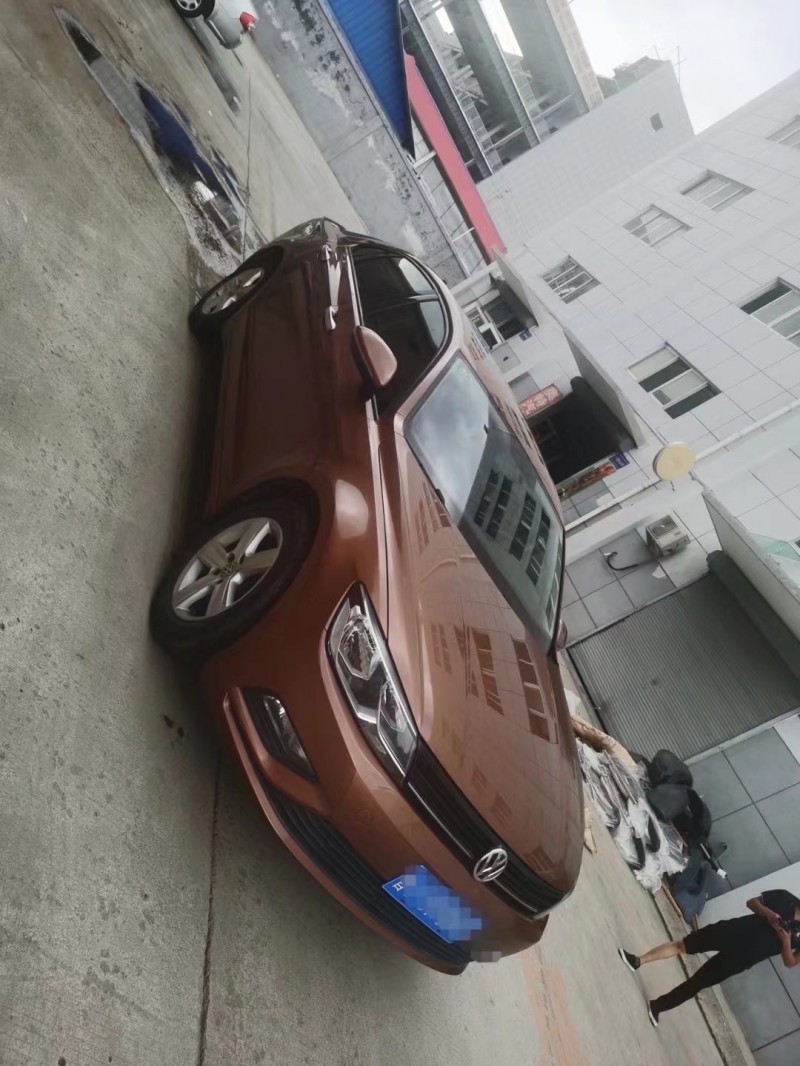 枣庄17年大众凌渡5