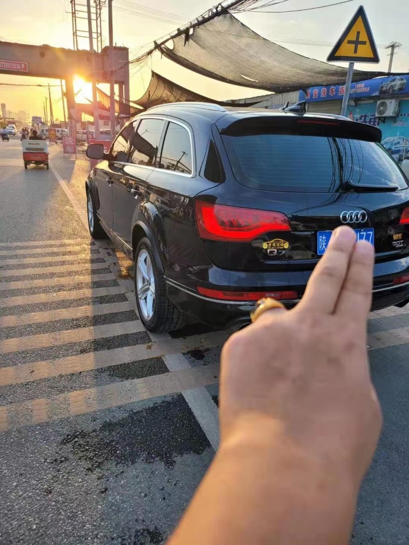 運城12年奧迪Q75