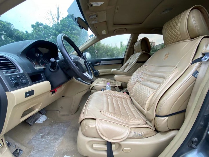 广州11年本田CR-V9