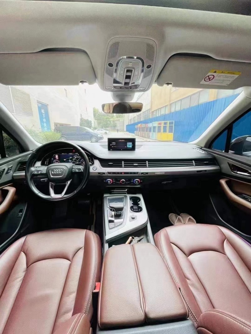 济宁16年奥迪Q74