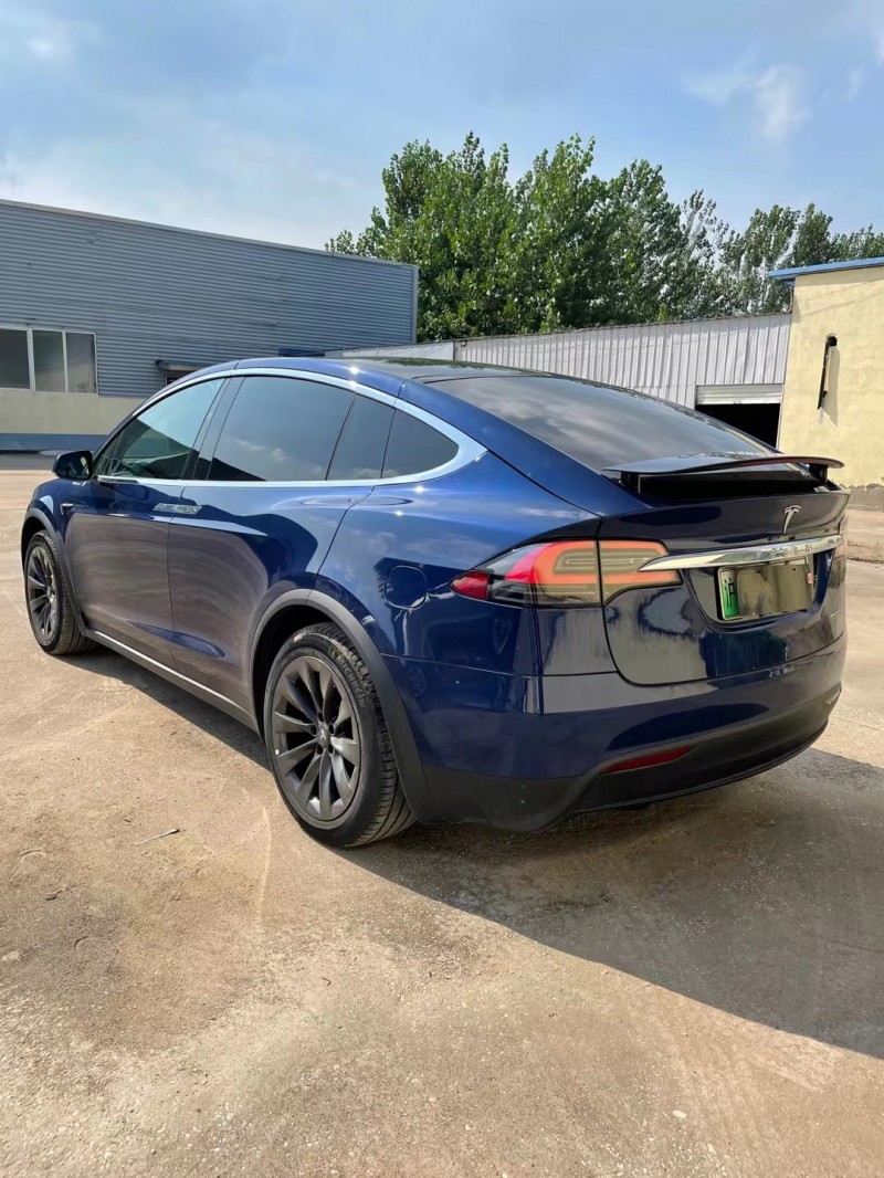 徐州19年特斯拉MODEL X4