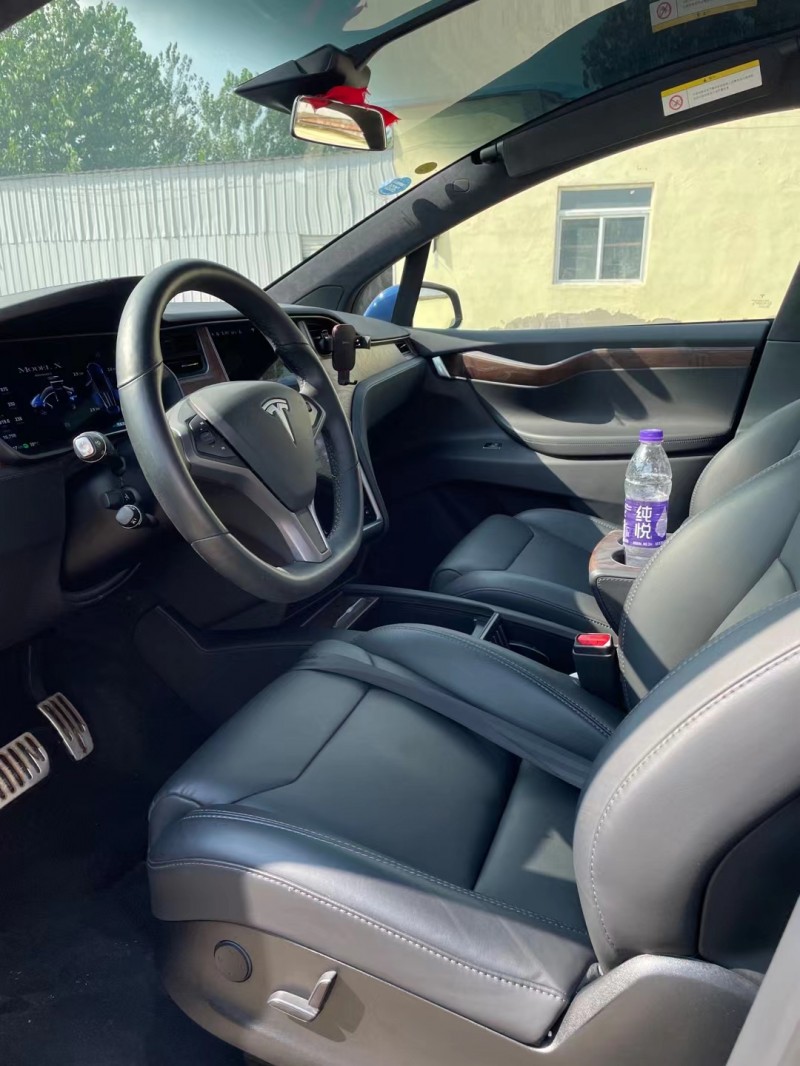 徐州19年特斯拉MODEL X8
