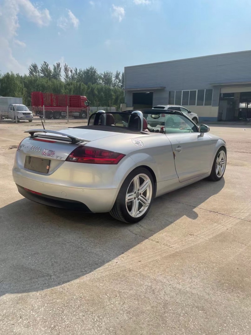 徐州10年奥迪TT5