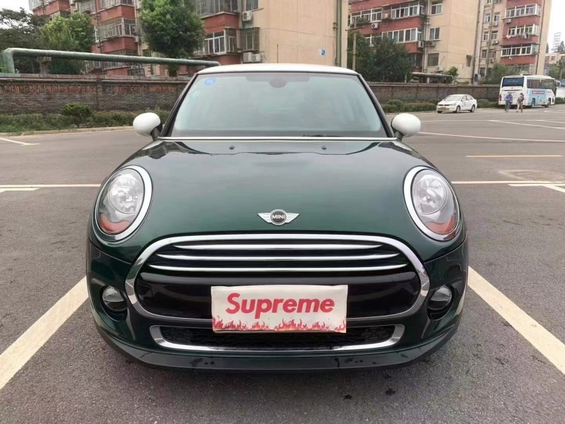 蘇州17年寶馬MINI1