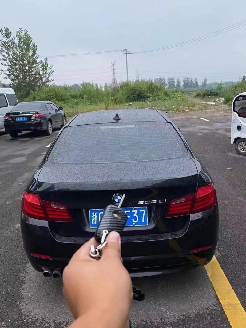 泰州12年宝马5系8