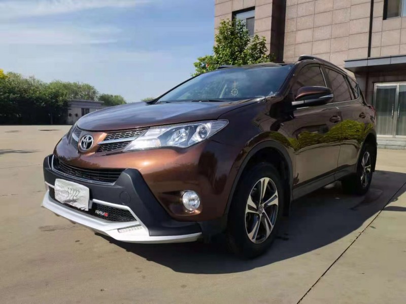 唐山16年豐田RAV4榮放3