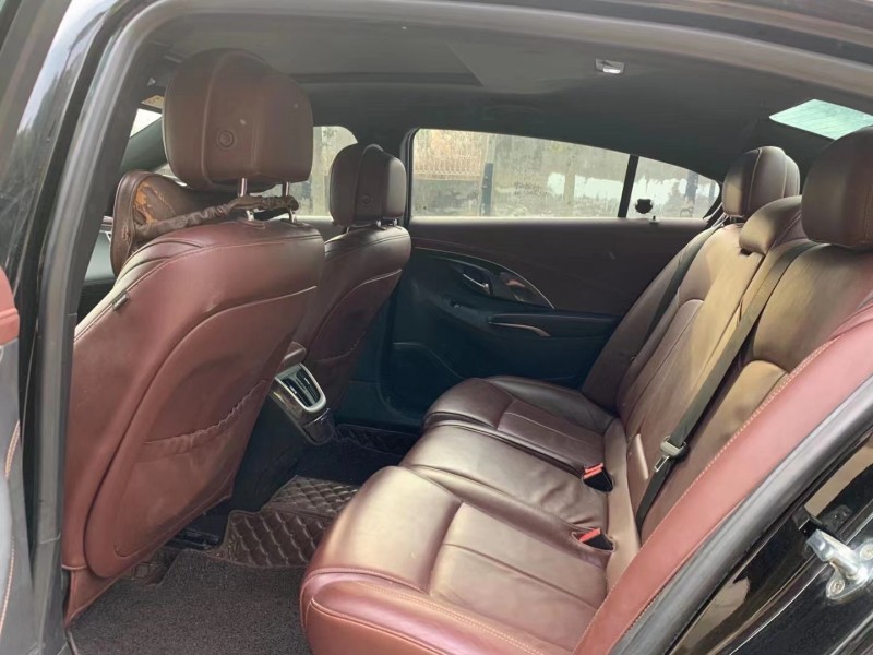 潍坊16年别克君越6