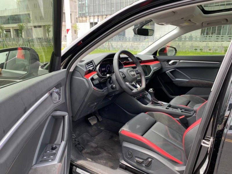 广州21年奥迪Q38