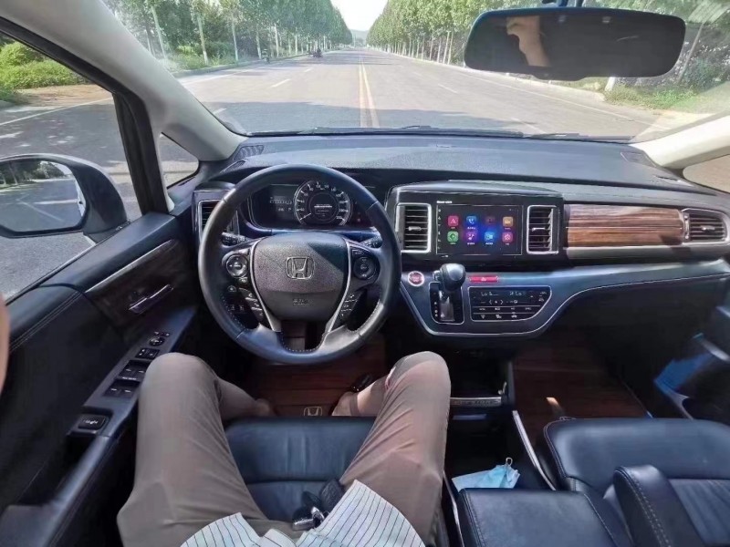 潍坊17年本田艾力绅4